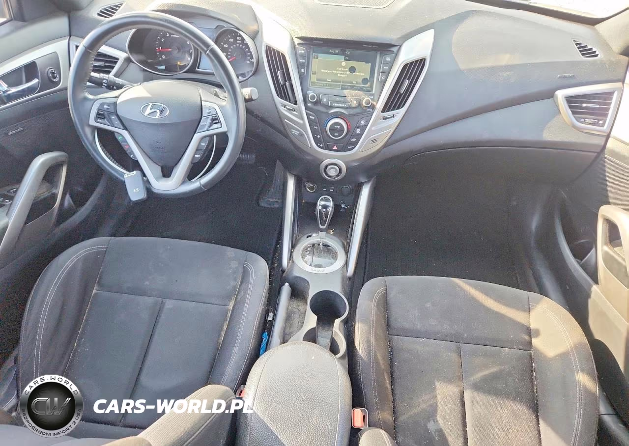2017 Hyundai Veloster Value Edition VIN:KMHTC6AD8HU316691 - 8