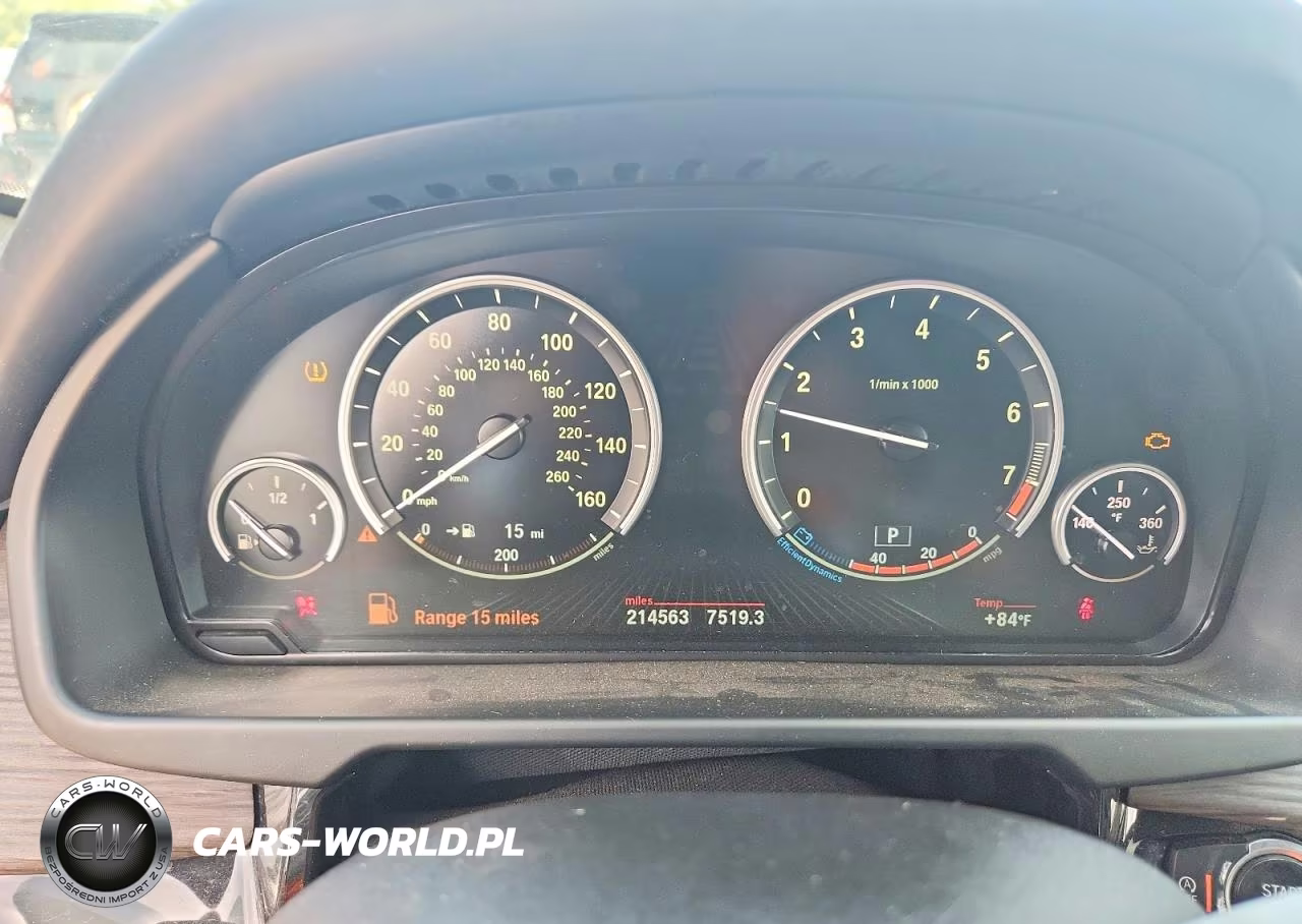 2015 BMW X5 xDrive50I VIN:5UXKR6C55F0J75280 - 9