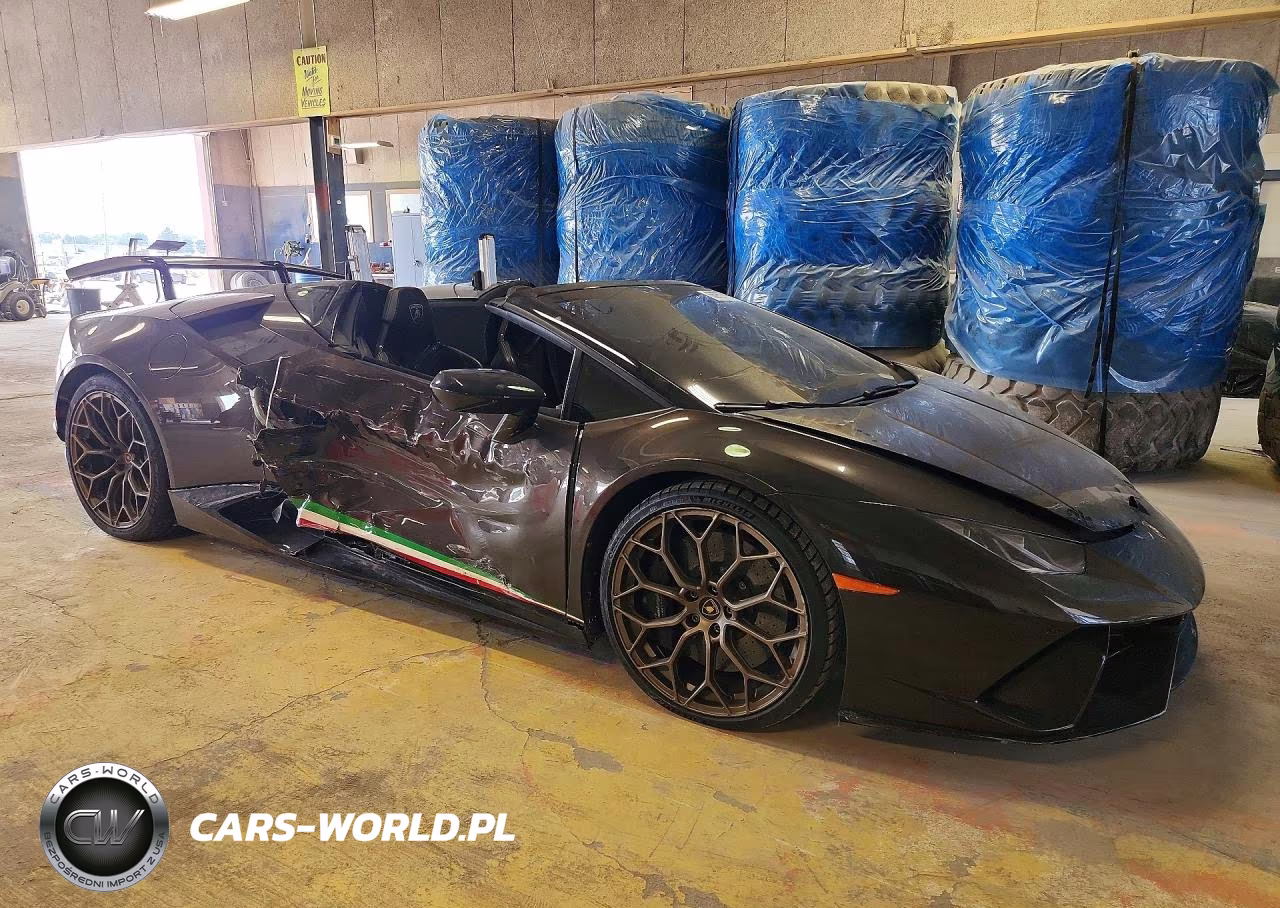 2018 Lamborghini Huracan Performante VIN:ZHWUS4ZF0JLA10645 - 4