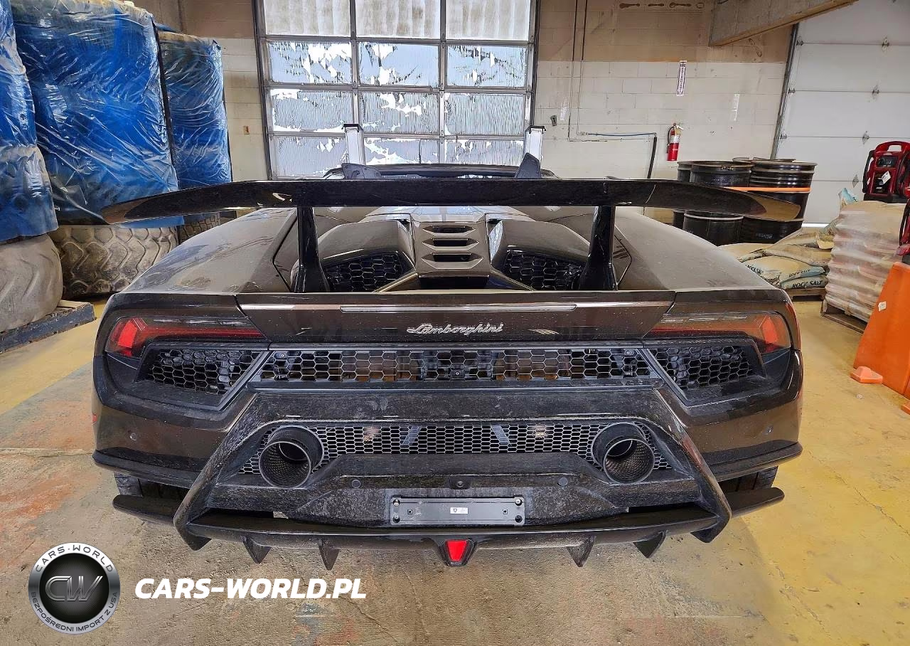 2018 Lamborghini Huracan Performante VIN:ZHWUS4ZF0JLA10645 - 6