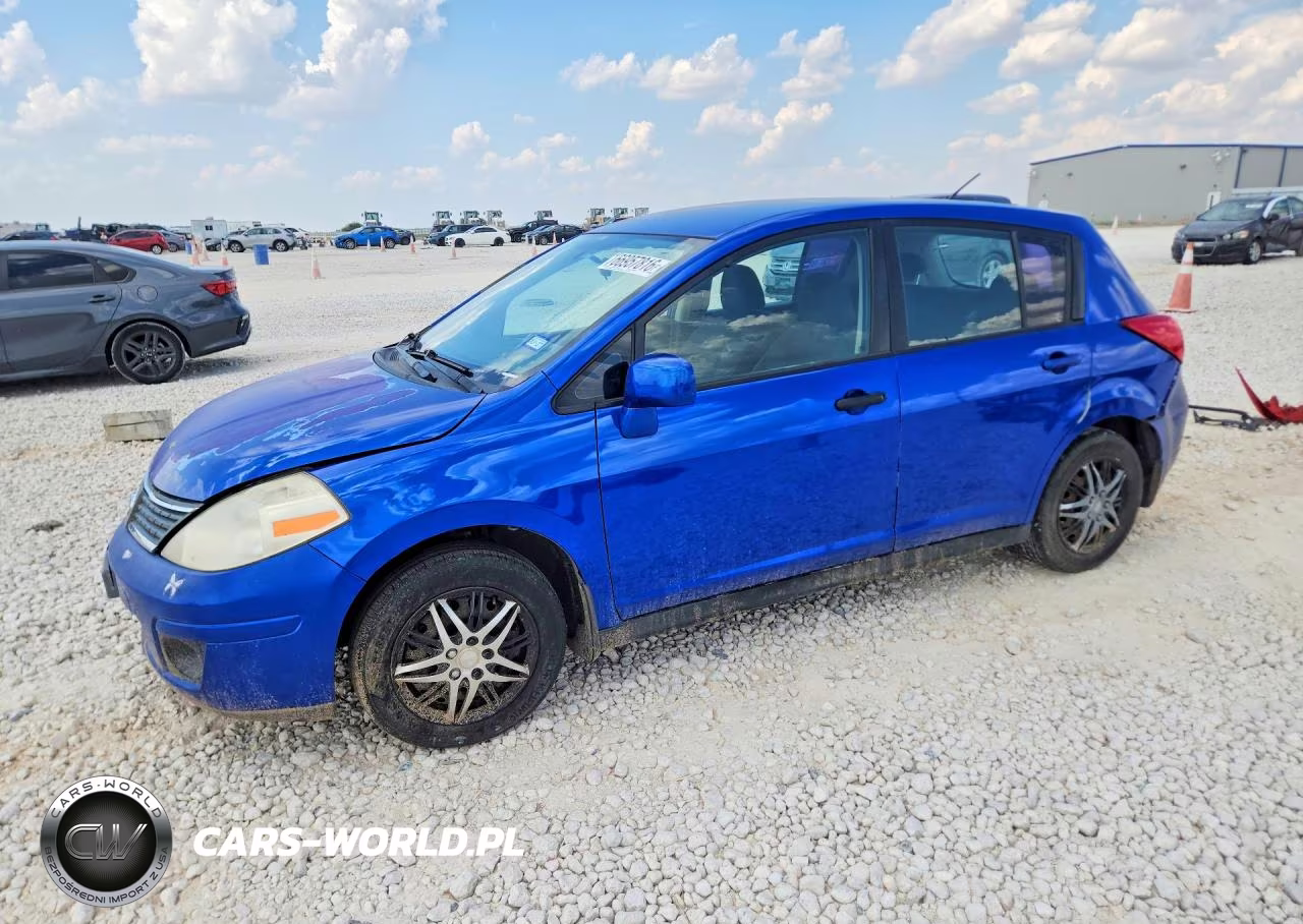 2009 Nissan Versa 1.8 S