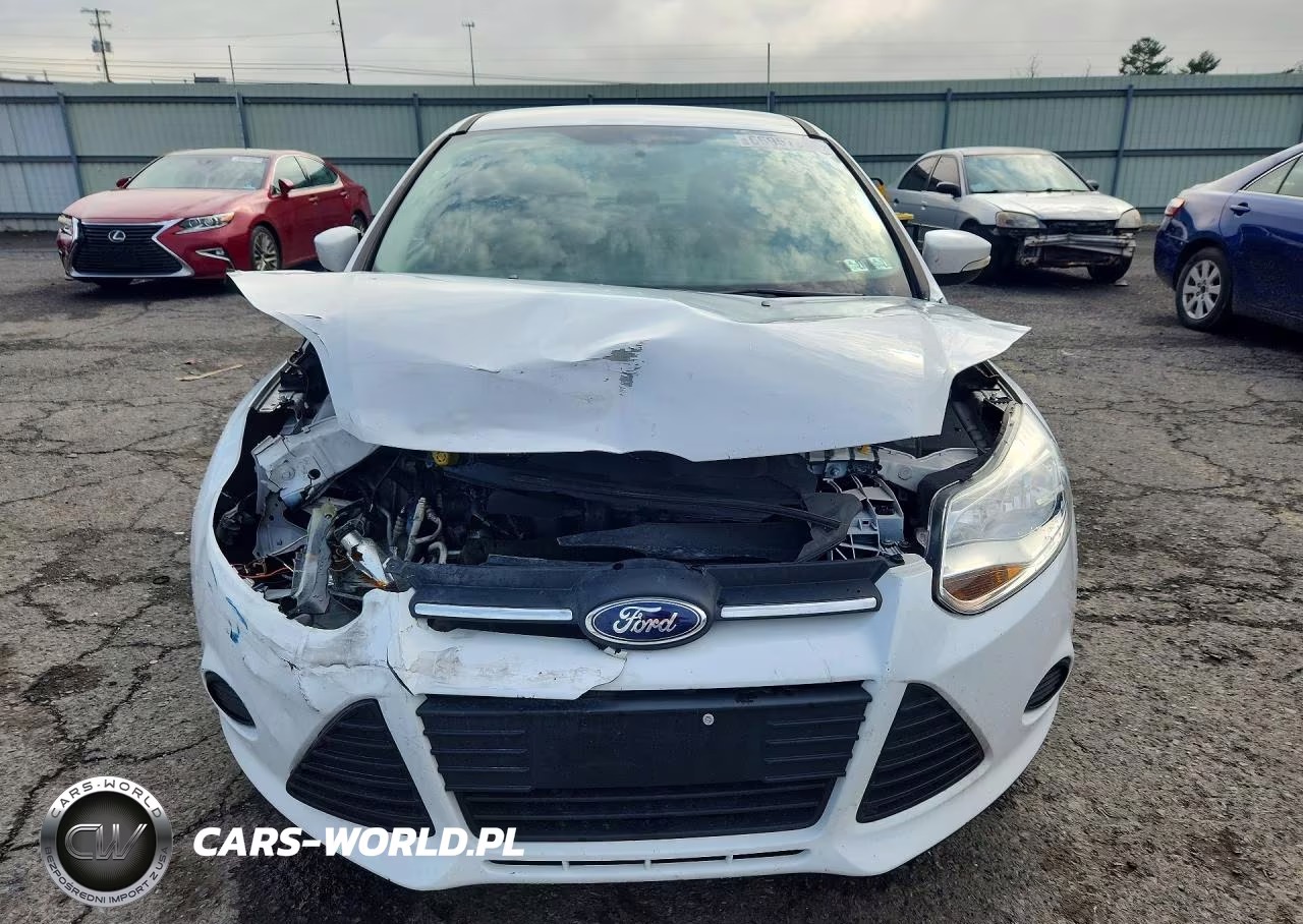 2014 Ford Focus Se VIN:1FADP3F28EL211790 - 5