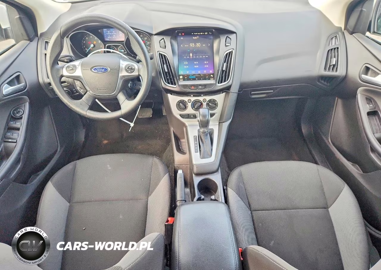 2014 Ford Focus Se VIN:1FADP3F28EL211790 - 8