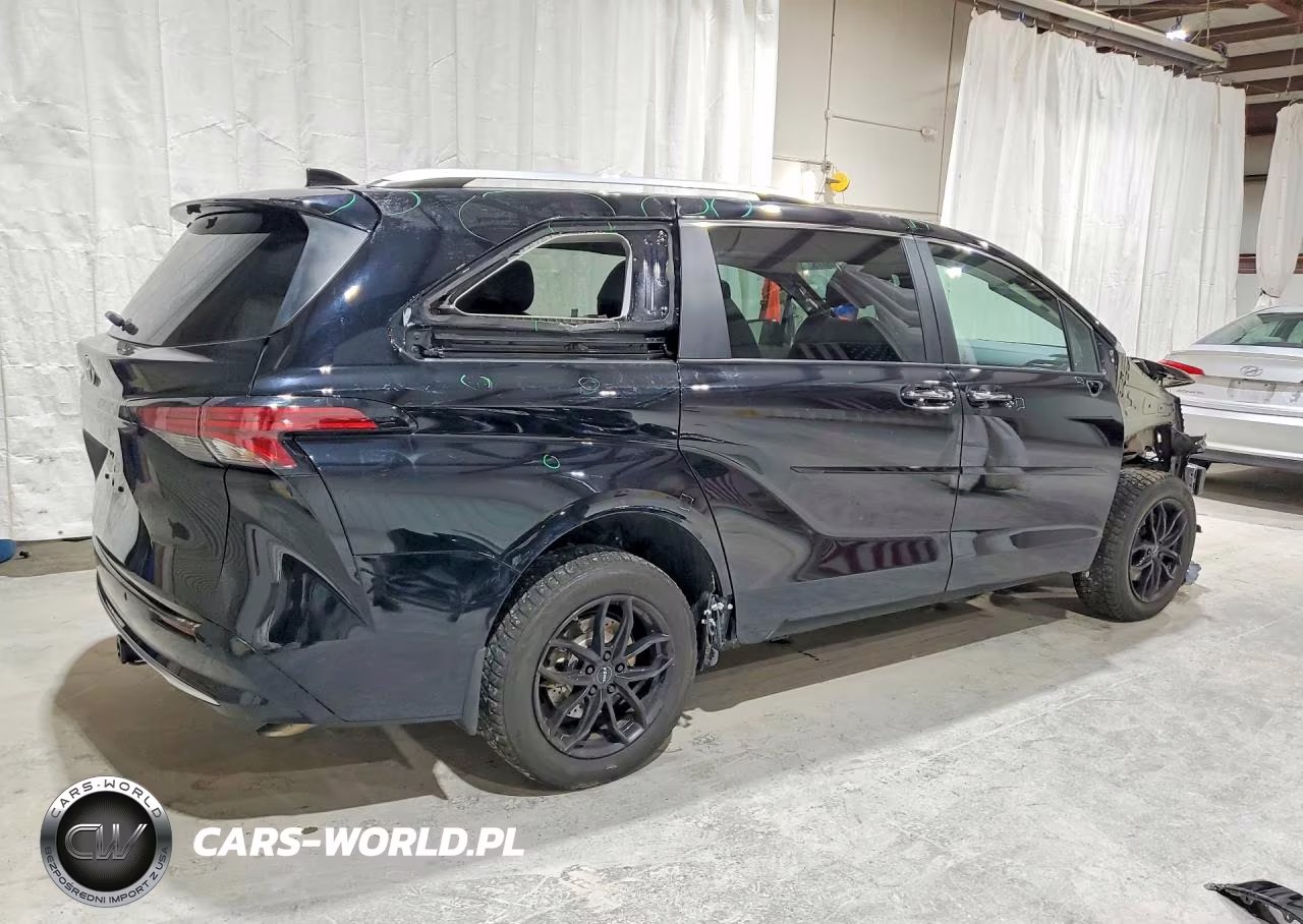 2022 Toyota Sienna Limited 7-Passenger VIN:5TDZSKFC4NS067722 - 3