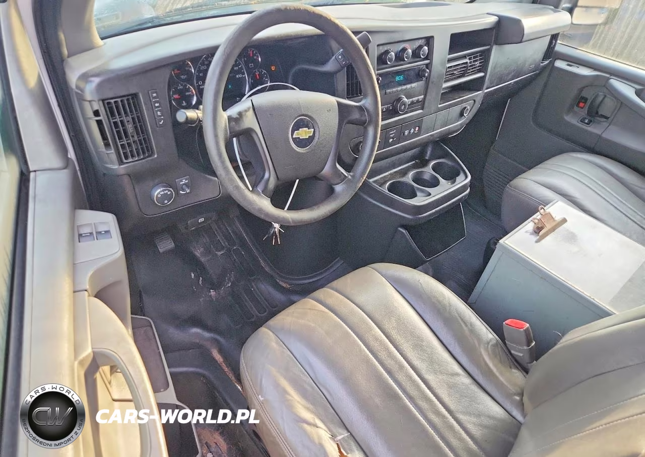 2014 Chevrolet Express G2500 VIN:1GCWGGFA4E1164982 - 8