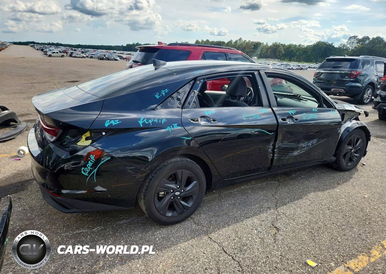 2023 Hyundai Elantra Sel VIN:5NPLM4AG8PH104611 - 3