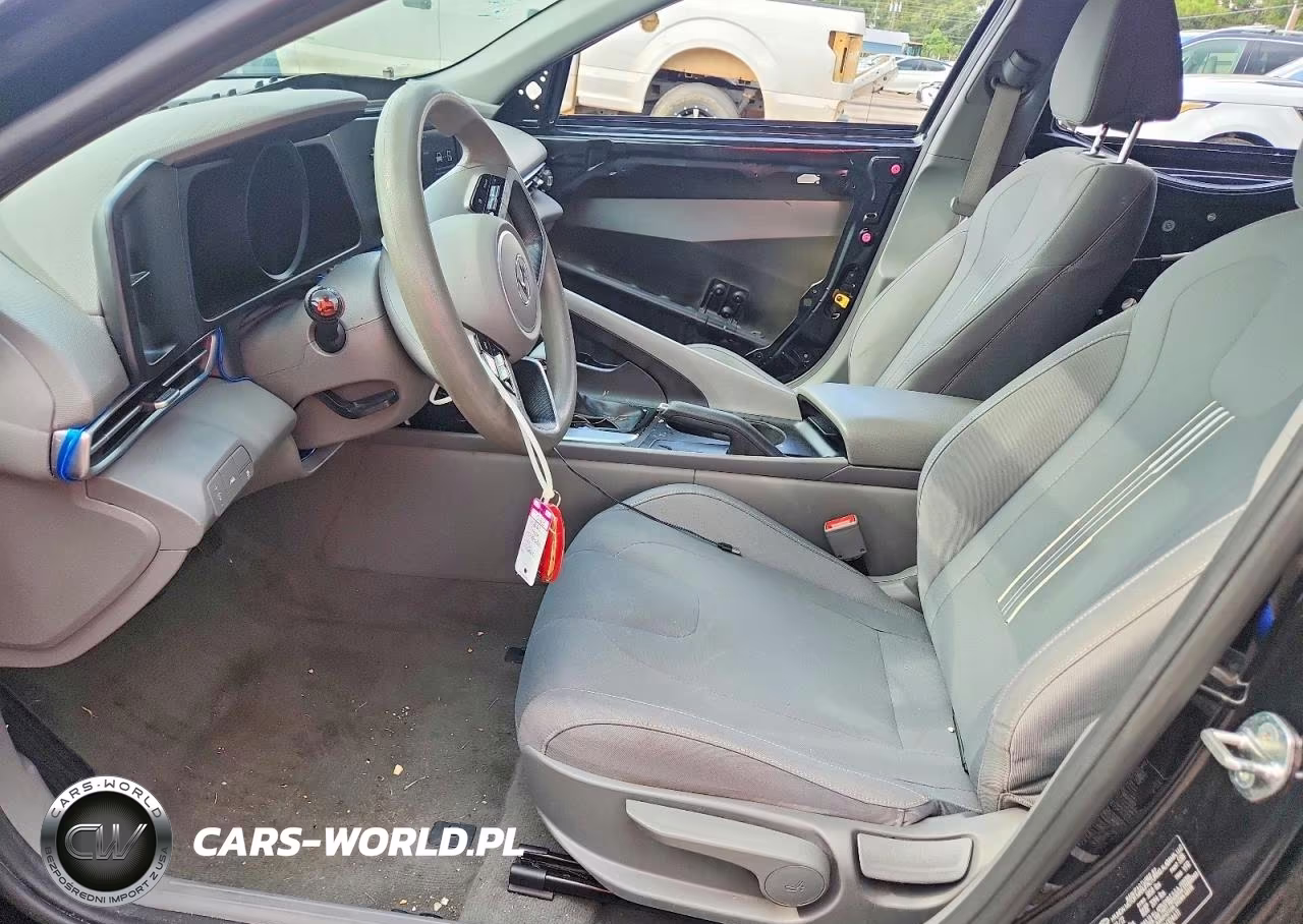 2023 Hyundai Elantra Sel VIN:5NPLM4AG8PH104611 - 7