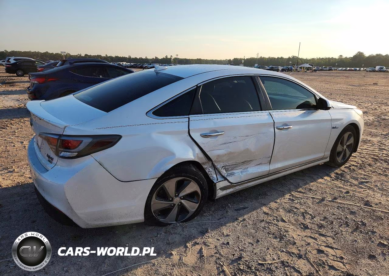 2017 Hyundai Sonata Hybrid Limited VIN:KMHE34L13HA046741 - 3