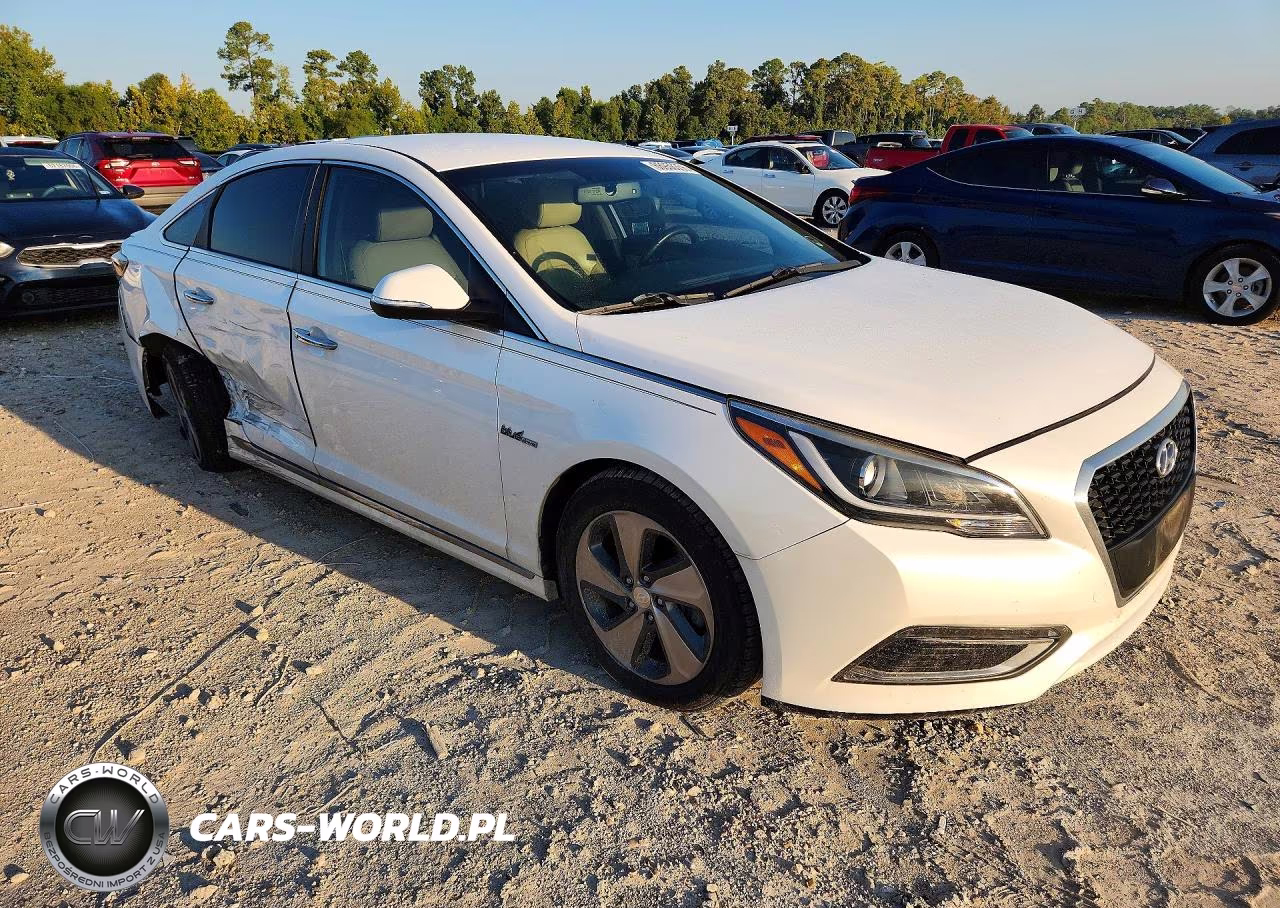 2017 Hyundai Sonata Hybrid Limited VIN:KMHE34L13HA046741 - 4