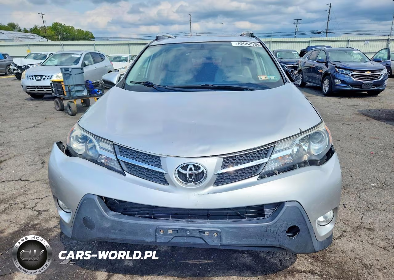 2015 Toyota Rav4 Xle VIN:2T3RFREV6FW239605 - 5