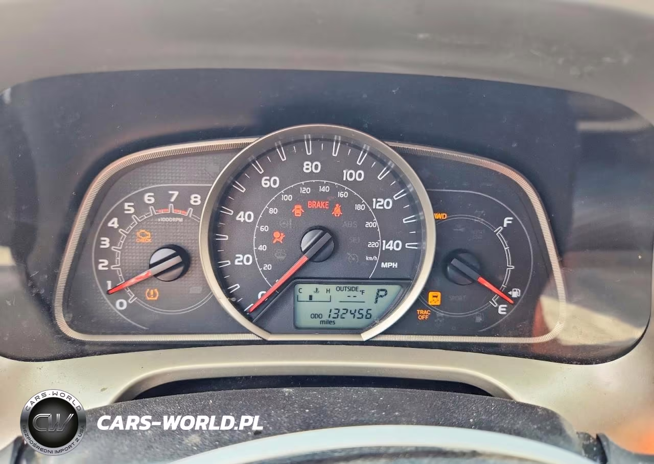 2015 Toyota Rav4 Xle VIN:2T3RFREV6FW239605 - 9
