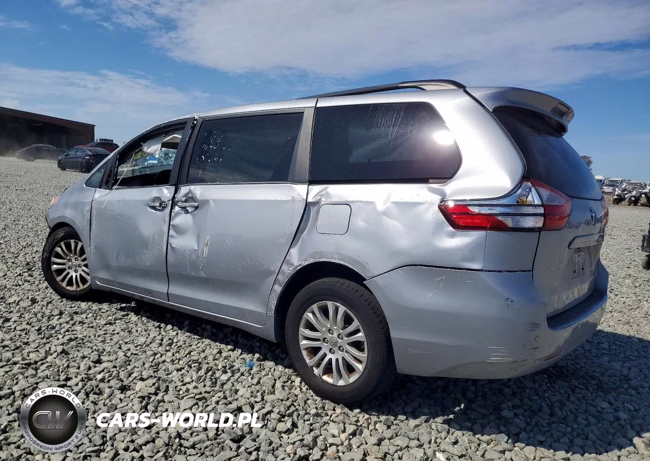 2015 Toyota Sienna Xle 8-Passenger VIN:5TDYK3DC0FS659169 - 2
