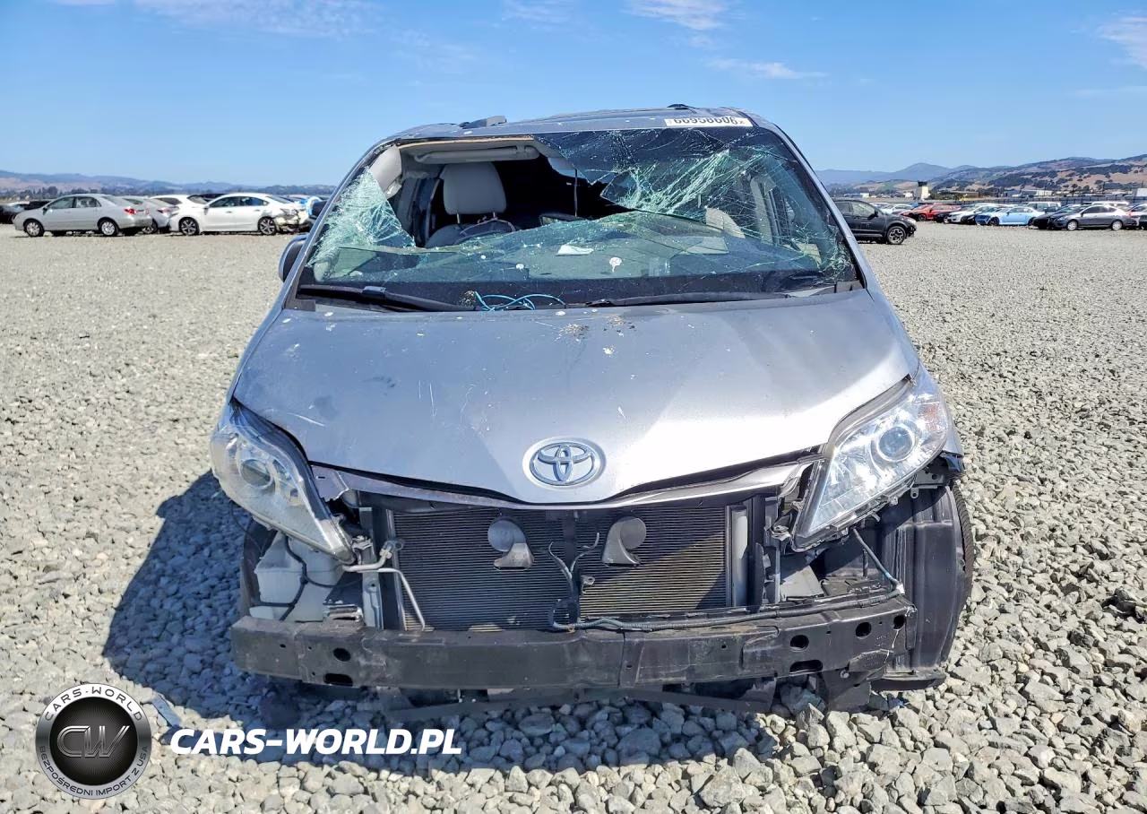 2015 Toyota Sienna Xle 8-Passenger VIN:5TDYK3DC0FS659169 - 5