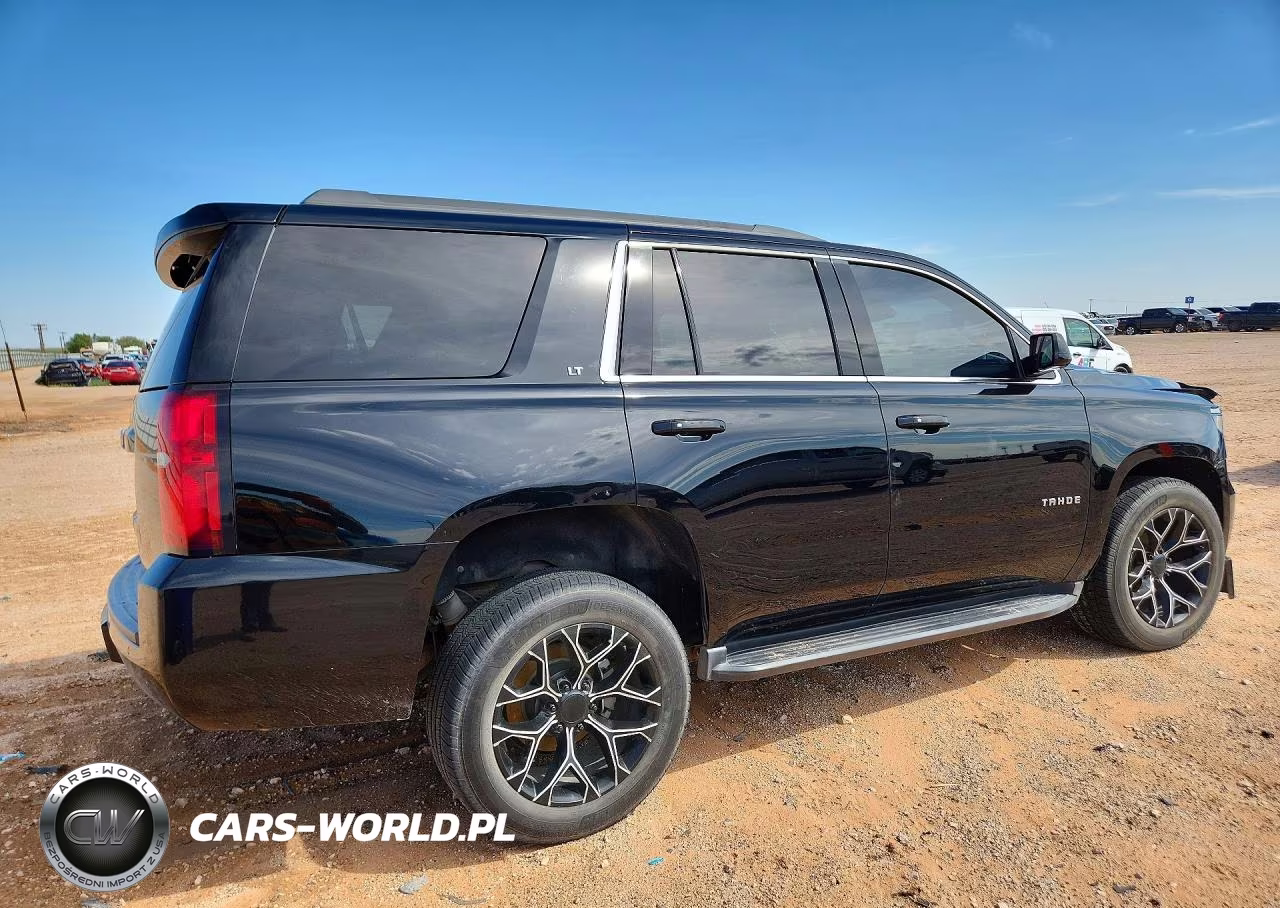 2019 Chevrolet Tahoe K1500 Lt VIN:1GNSKBKC9KR264362 - 3