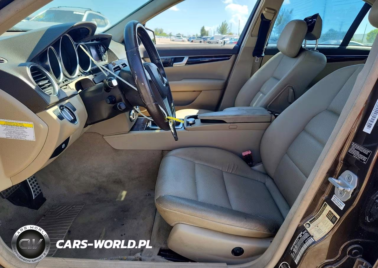 2013 Mercedes-Benz C 250 VIN:WDDGF4HB5DF971532 - 7