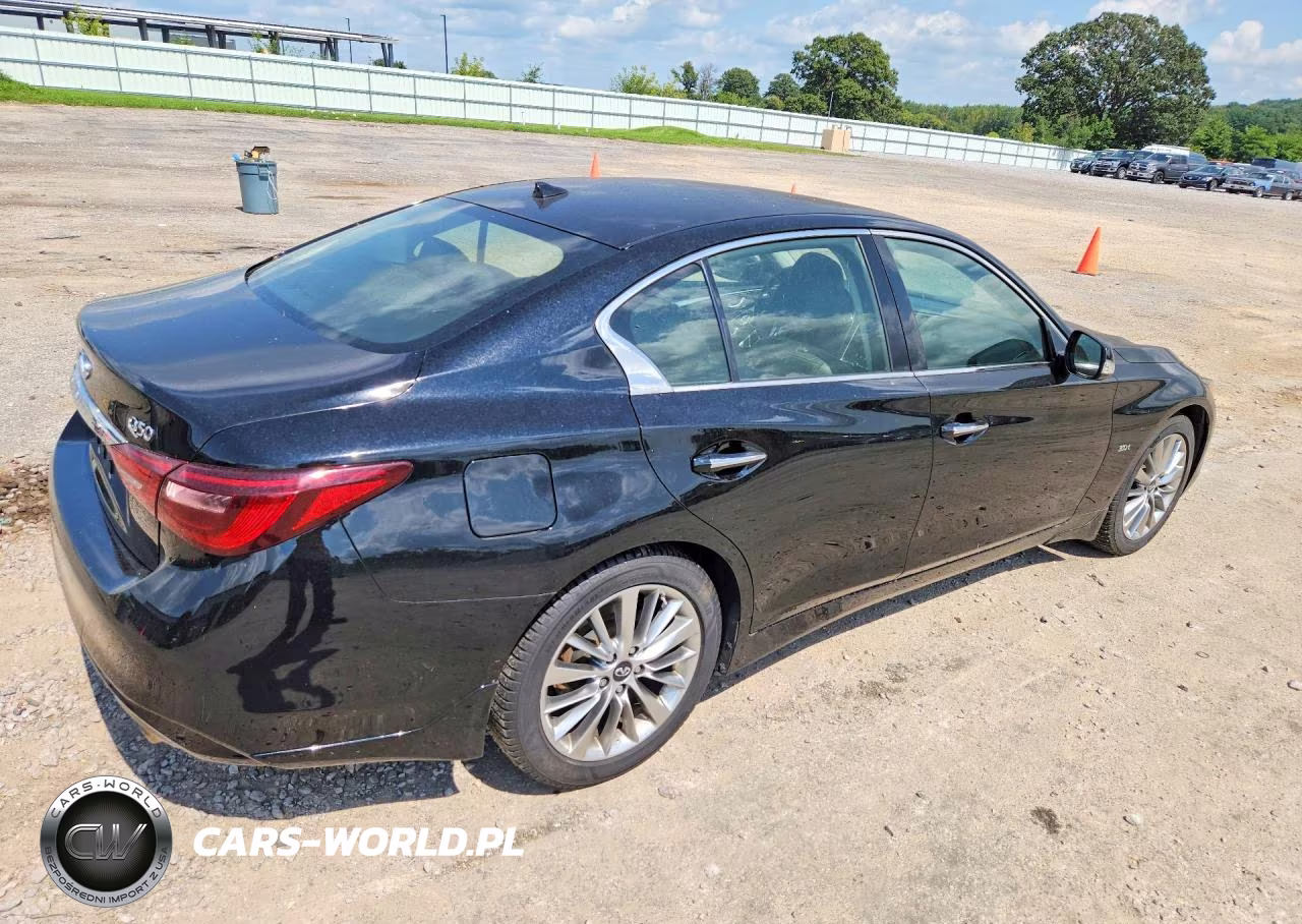 2018 Infiniti Q50 3.0T Luxe VIN:JN1EV7AR4JM440118 - 3