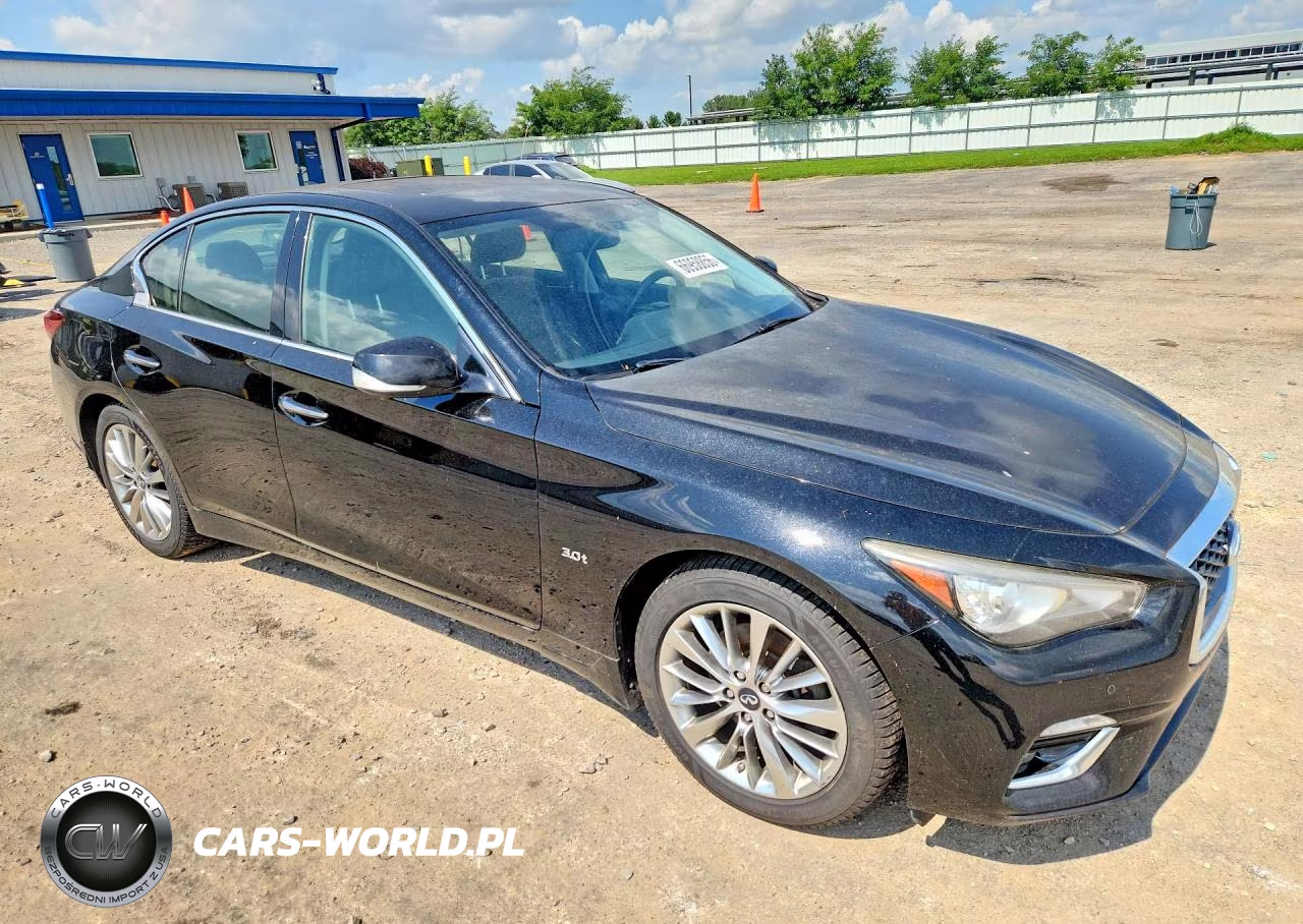 2018 Infiniti Q50 3.0T Luxe VIN:JN1EV7AR4JM440118 - 4