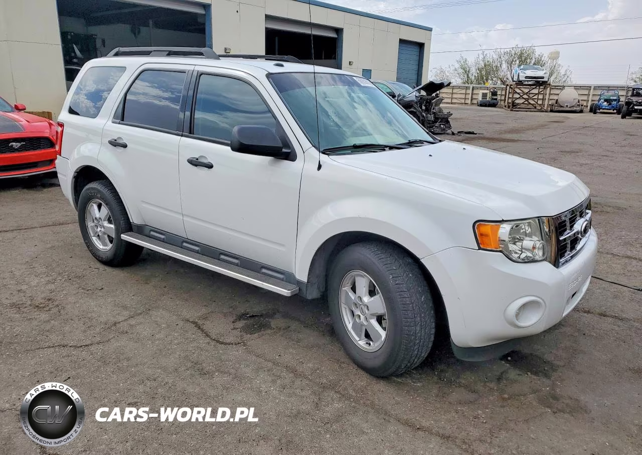 2012 Ford Escape Xlt VIN:1FMCU0D79CKC85228 - 4