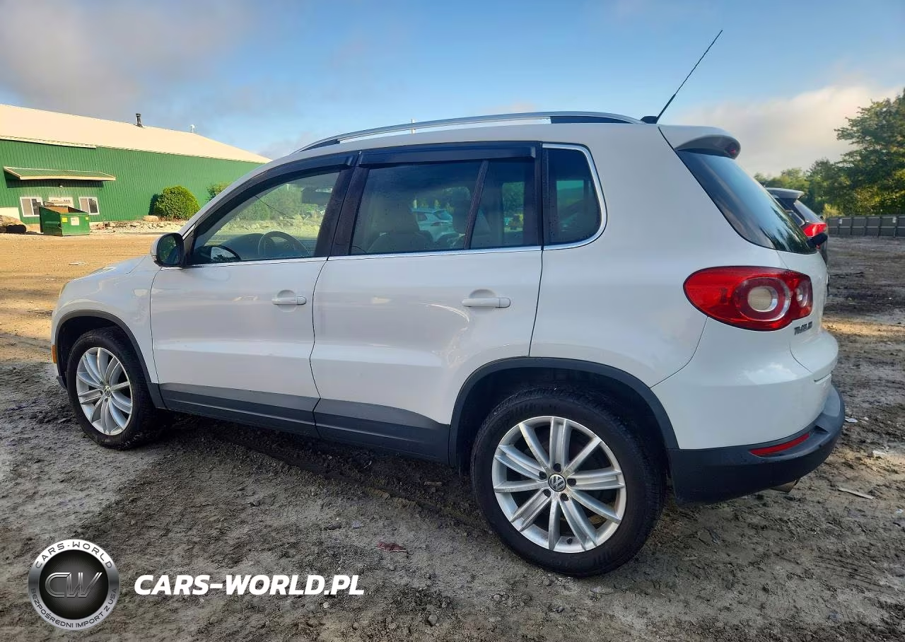 2011 Volkswagen Tiguan S VIN:WVGBV7AX4BW514136 - 2