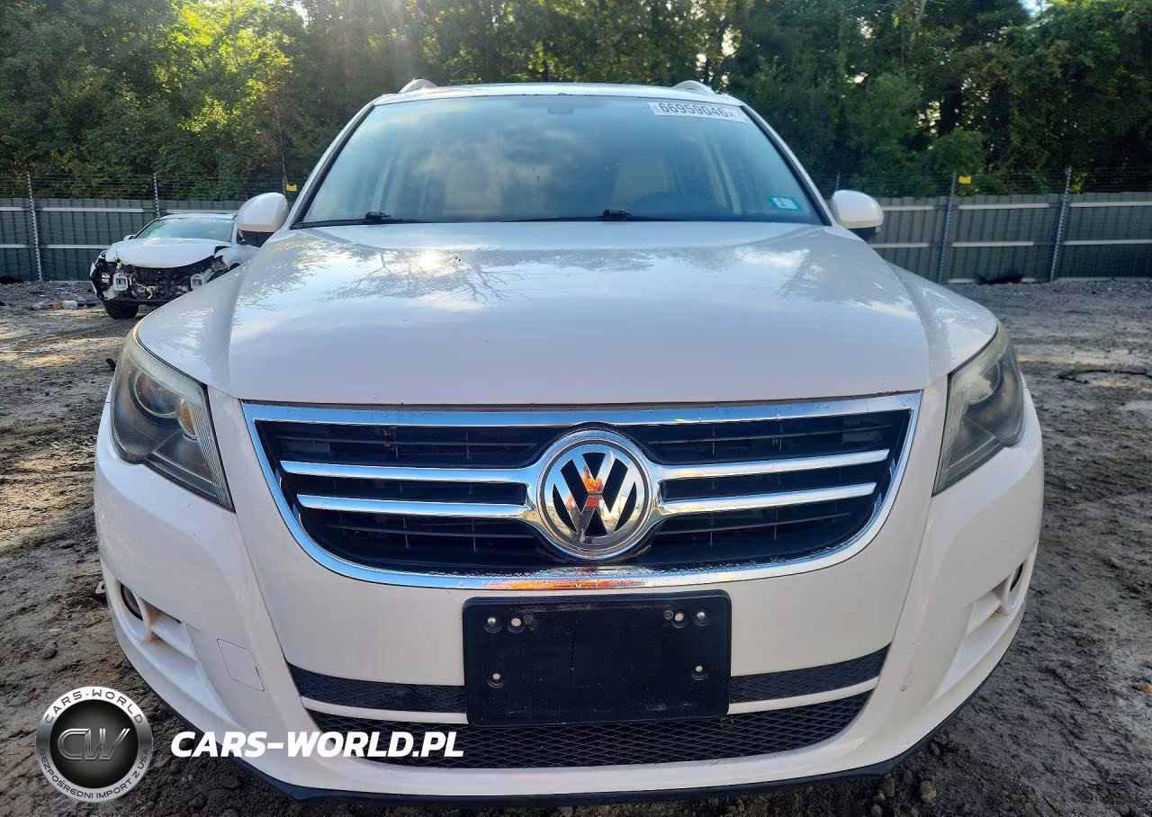 2011 Volkswagen Tiguan S VIN:WVGBV7AX4BW514136 - 5