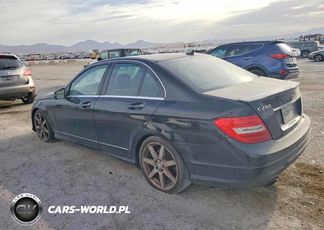 2014 Mercedes-Benz C 250 VIN:WDDGF4HB9EG251713 - 2