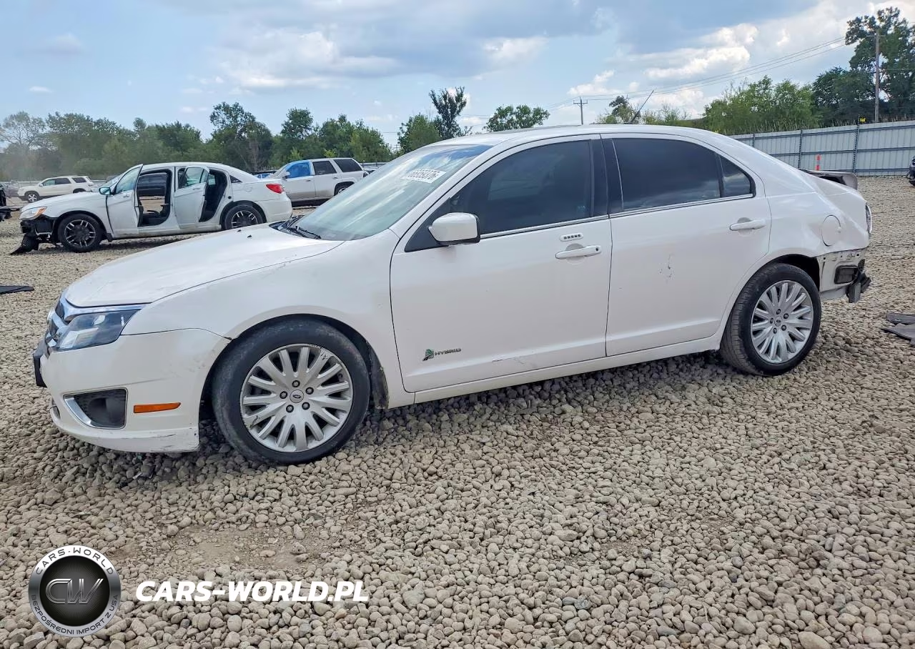 2011 Ford Fusion Hybrid – zdjęcie 1 z 12
