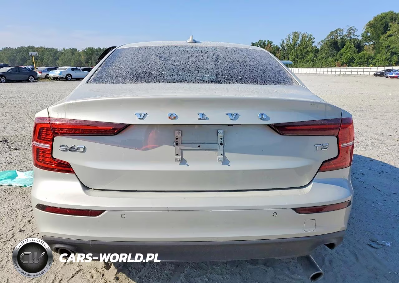 2020 Volvo S60 T5 Momentum VIN:7JR102FK7LG067734 - 6