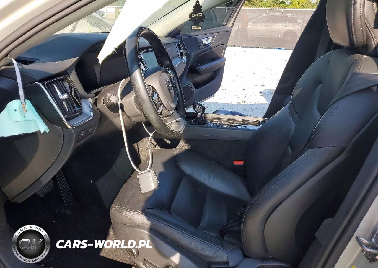 2020 Volvo S60 T5 Momentum VIN:7JR102FK7LG067734 - 7