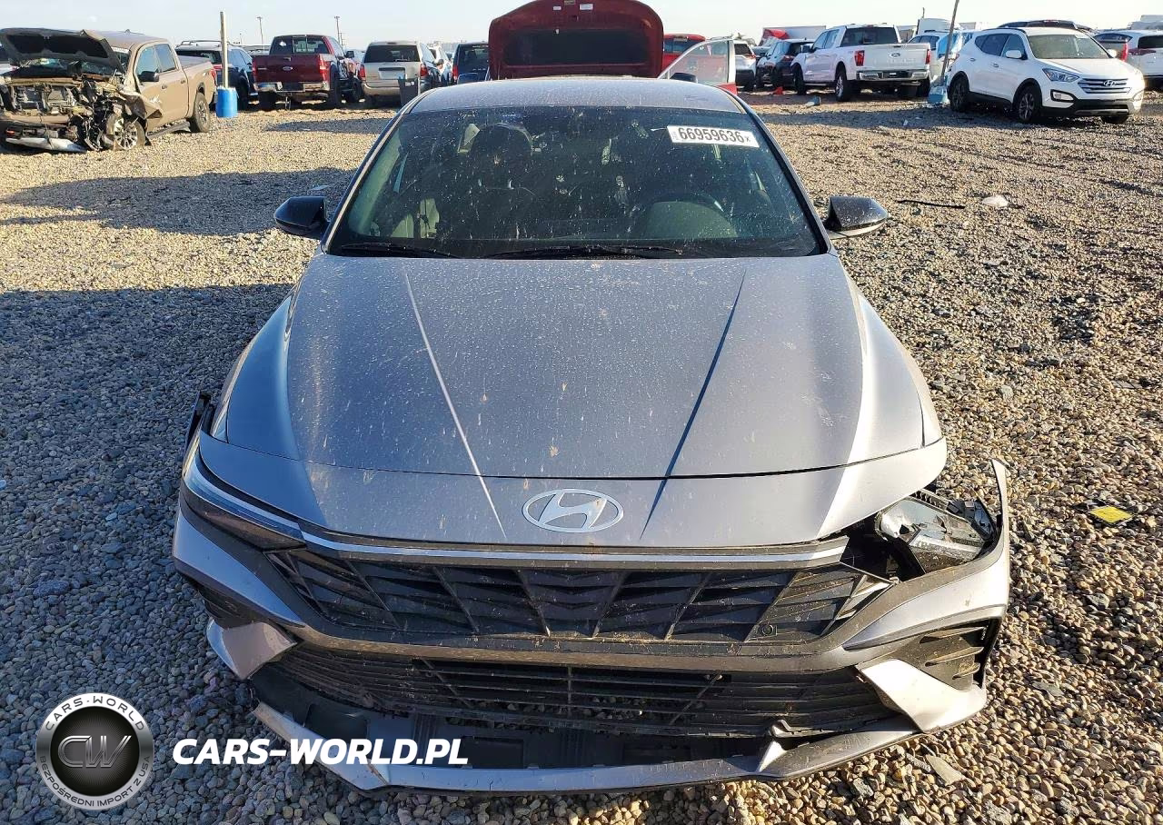 2026 Hyundai Elantra Sel Sport VIN:KMHLM4DG6TU104260 - 5