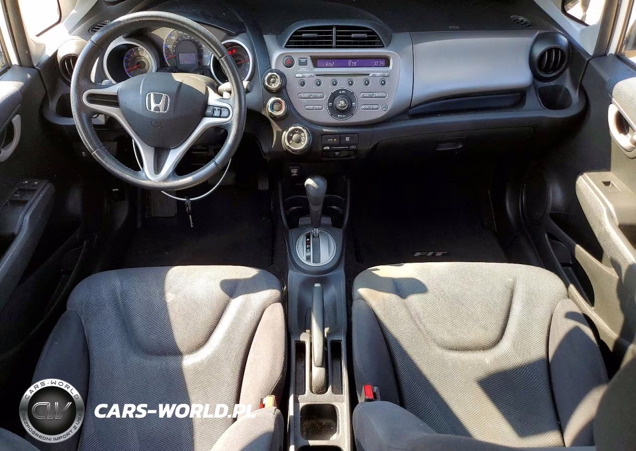 2011 Honda Fit Sport VIN:JHMGE8H59BC015496 - 8