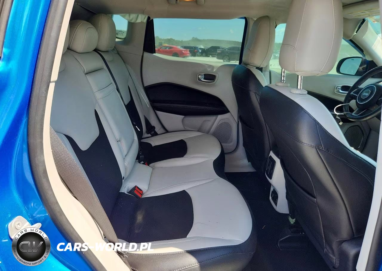 2019 Jeep Compass Latitude VIN:3C4NJCBB0KT614247 - 11