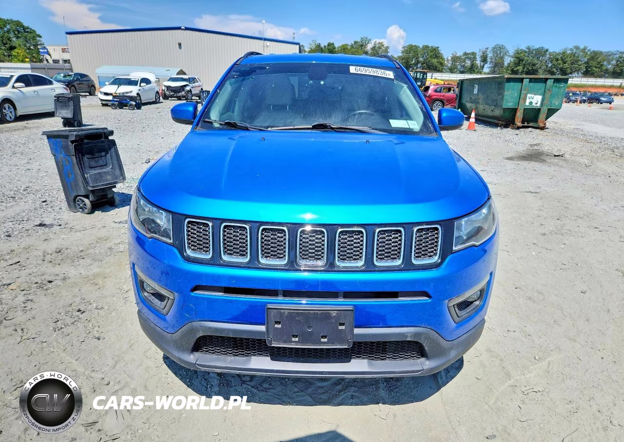 2019 Jeep Compass Latitude VIN:3C4NJCBB0KT614247 - 5