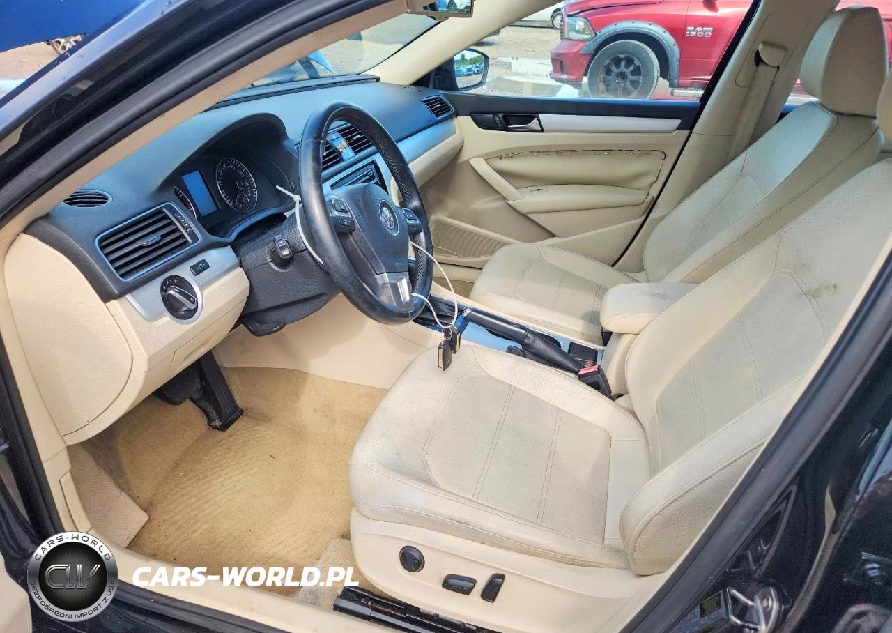 2013 Volkswagen Passat Se VIN:1VWBH7A33DC135736 - 7