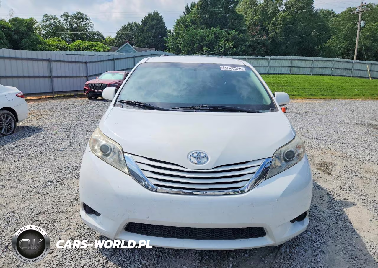 2015 Toyota Sienna Le VIN:5TDKK3DC2FS677114 - 5