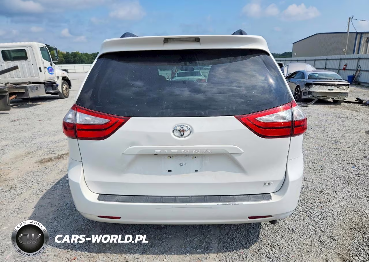 2015 Toyota Sienna Le VIN:5TDKK3DC2FS677114 - 6