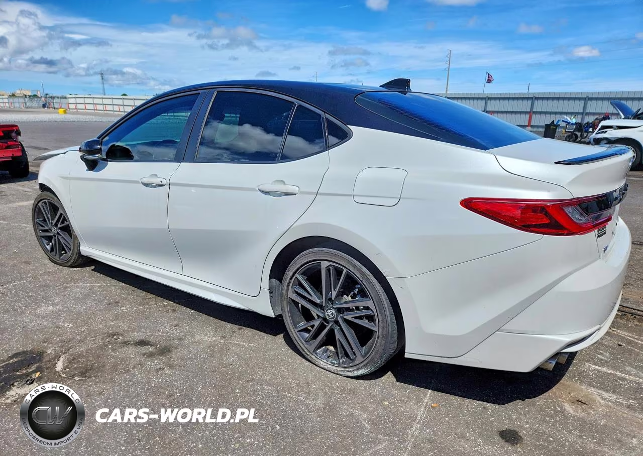 2025 Toyota Camry Xse VIN:4T1DAACK0SU012528 - 2