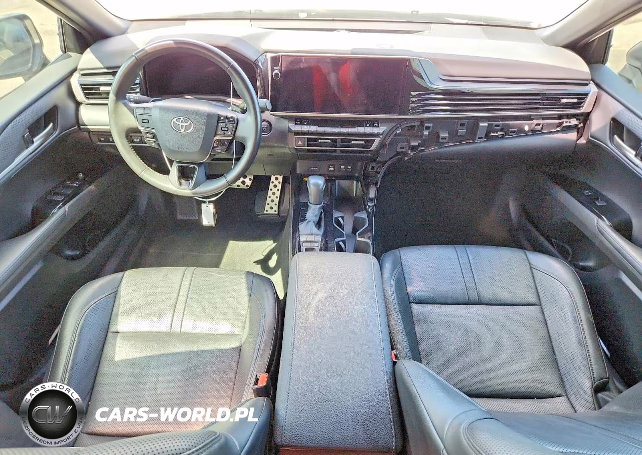 2025 Toyota Camry Xse VIN:4T1DAACK0SU012528 - 8