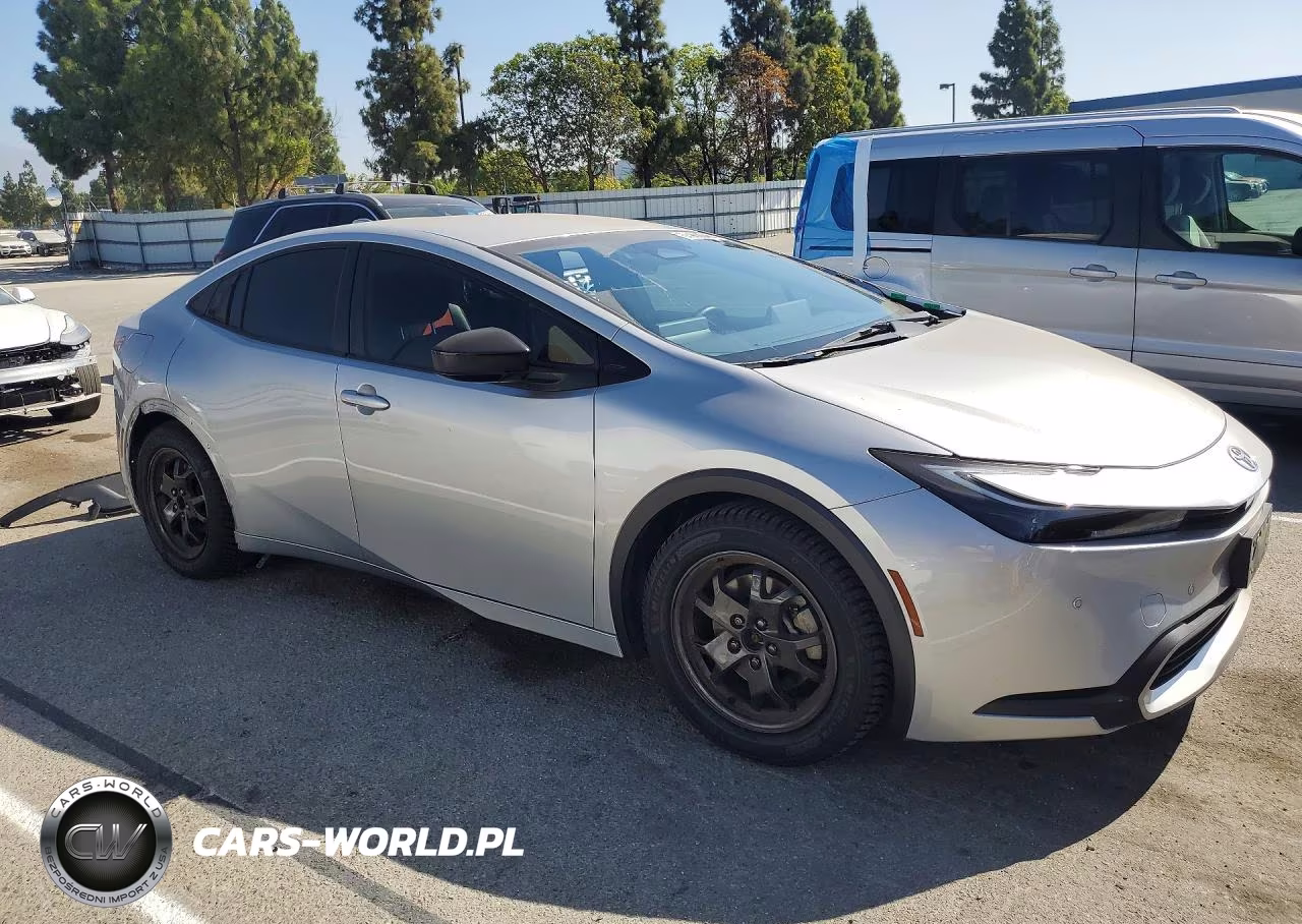 2024 Toyota Prius Prime Se VIN:JTDACACU2R3022223 - 4
