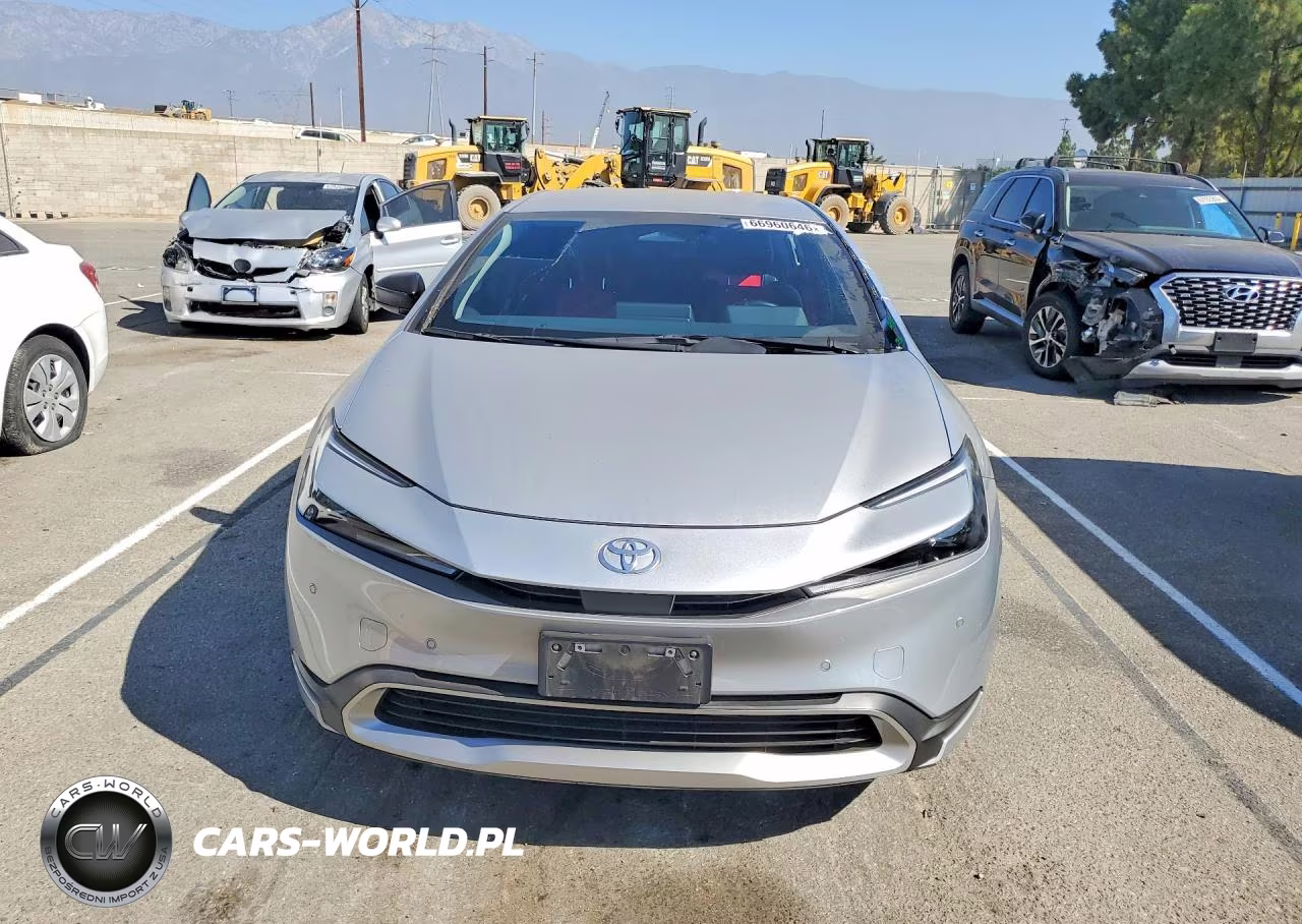 2024 Toyota Prius Prime Se VIN:JTDACACU2R3022223 - 5