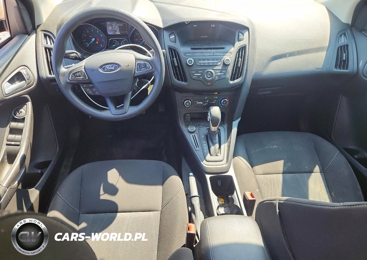 2017 Ford Focus Se VIN:1FADP3F2XHL331952 - 8