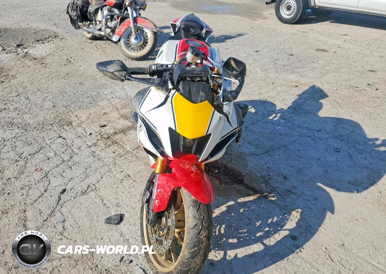 2022 Yamaha Yzfr7 VIN:JYARM38E9NA002761 - 2