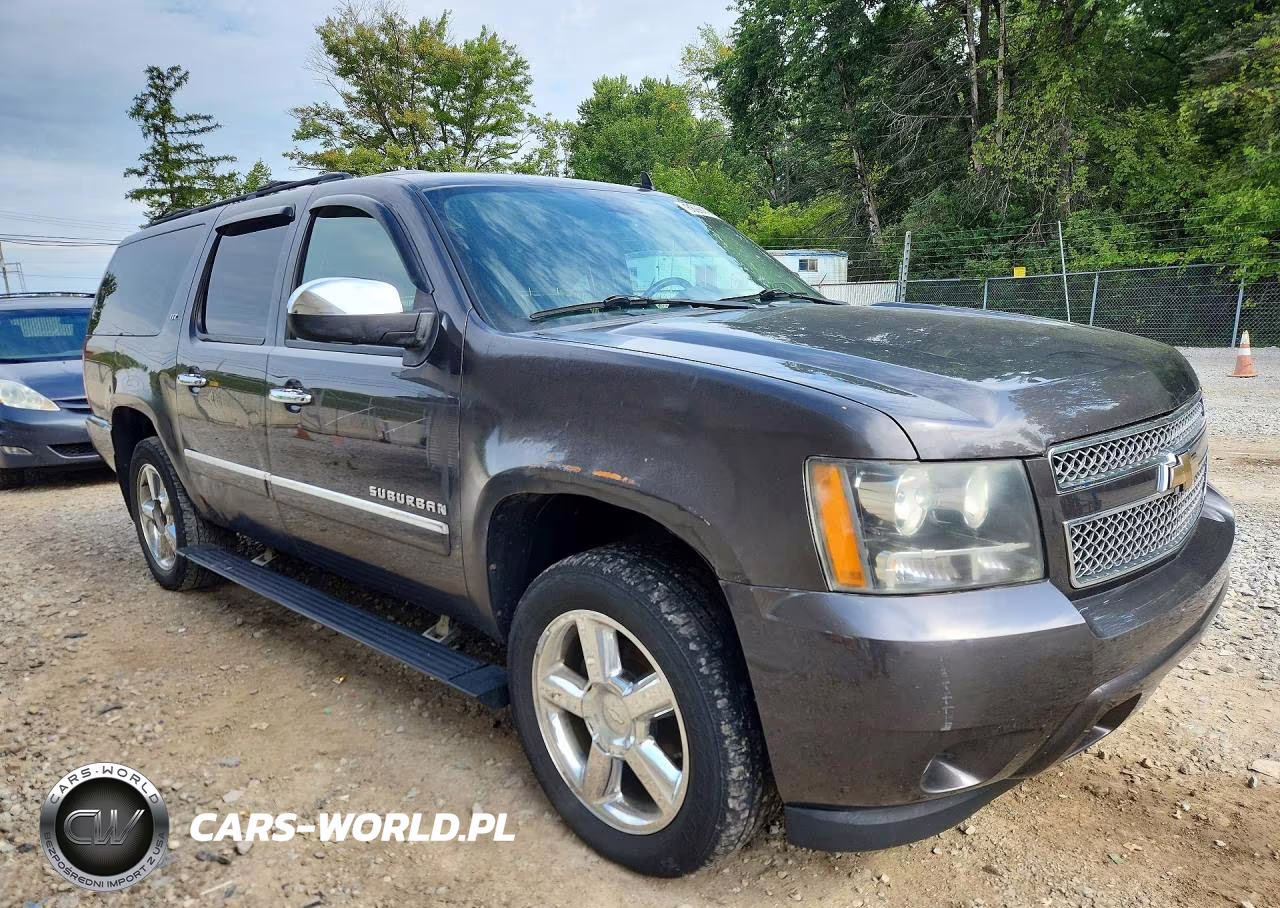 2011 Chevrolet Suburban K1500 Ltz VIN:1GNSKKE38BR110088 - 4