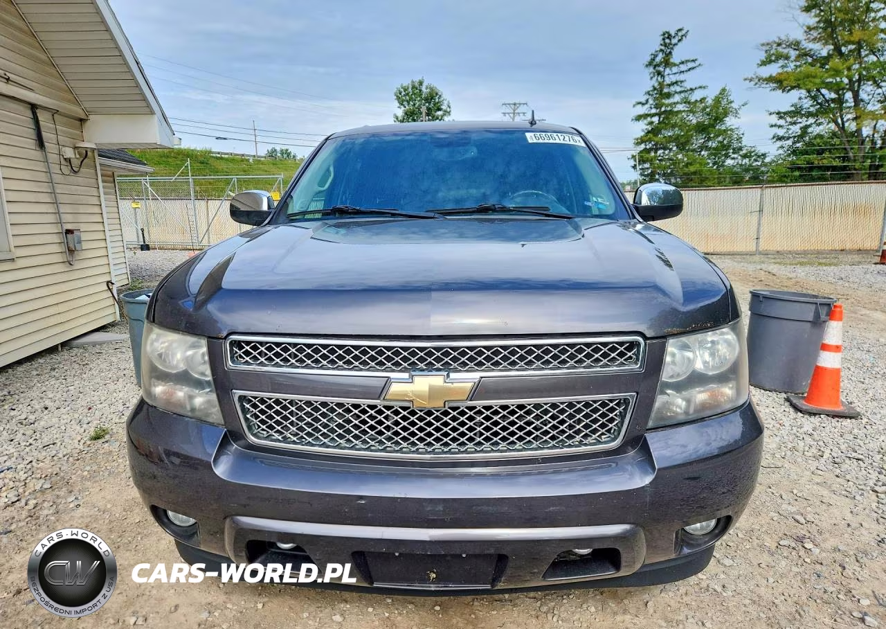 2011 Chevrolet Suburban K1500 Ltz VIN:1GNSKKE38BR110088 - 5