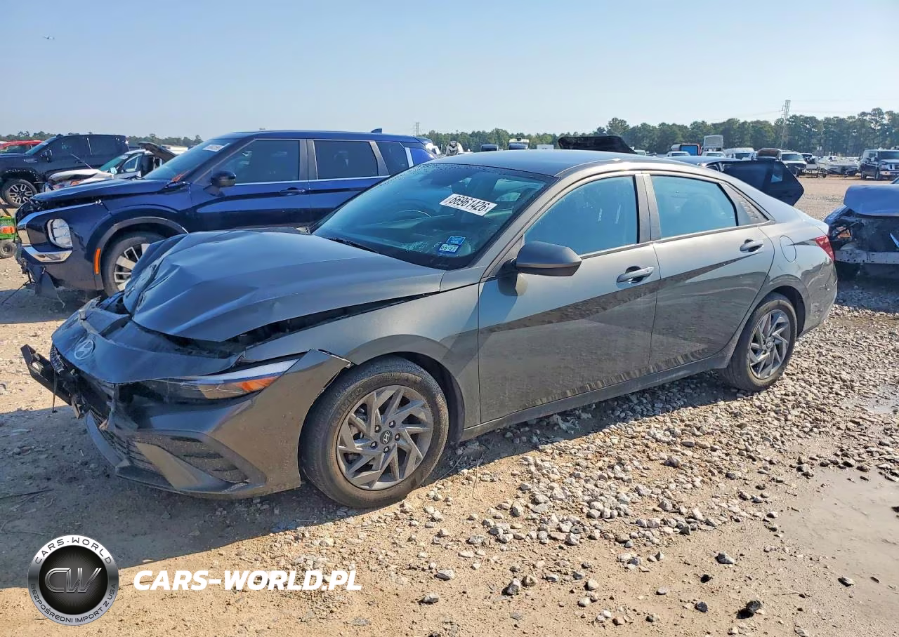 2024 Hyundai Elantra Sel