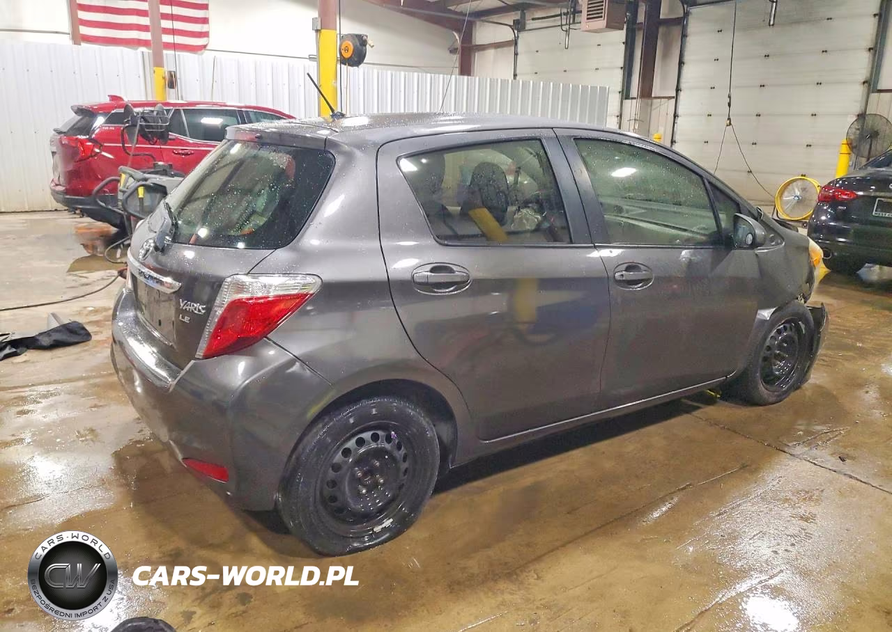 2012 Toyota Yaris 5-Door Le VIN:JTDKTUD39CD533702 - 3