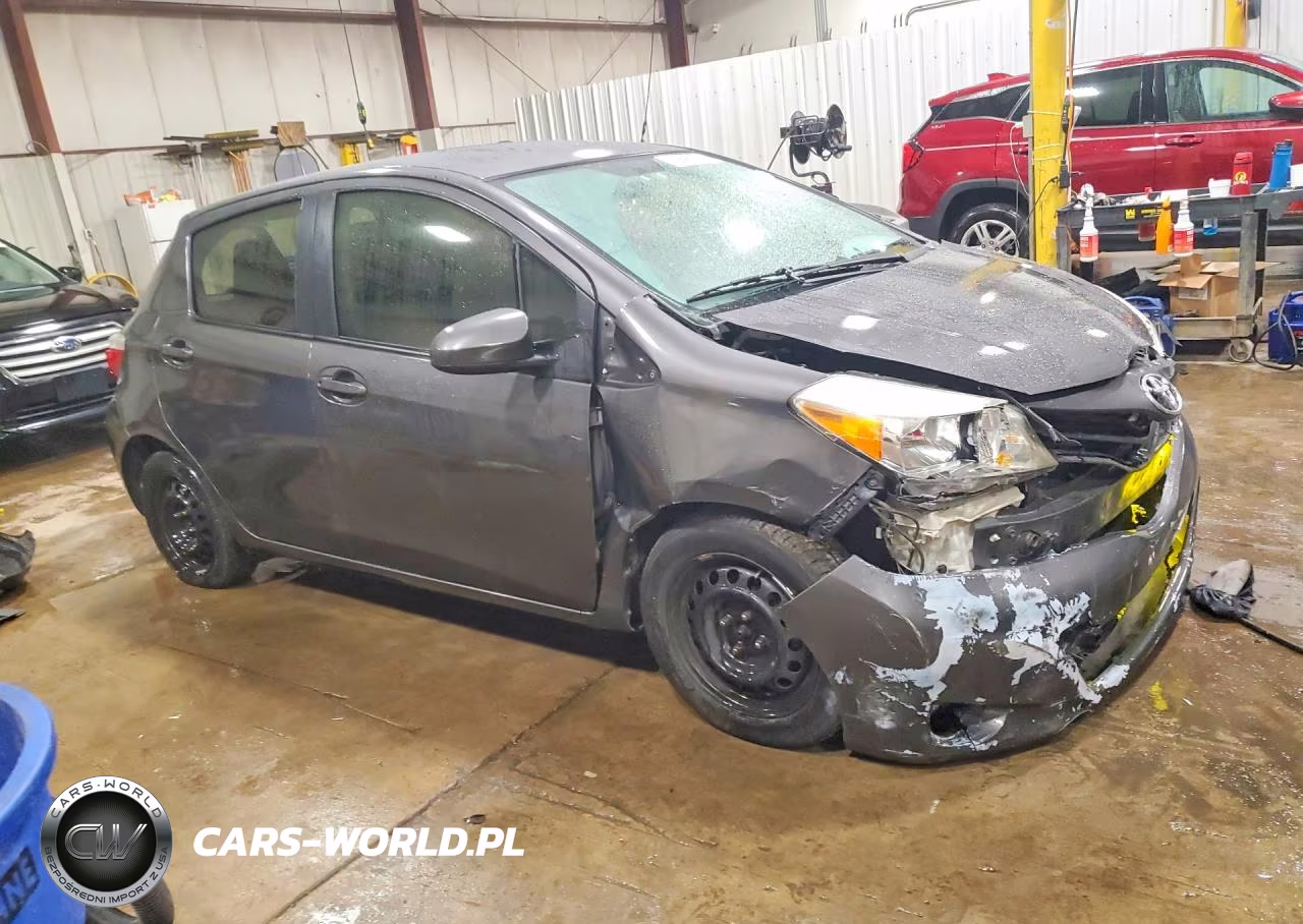 2012 Toyota Yaris 5-Door Le VIN:JTDKTUD39CD533702 - 4