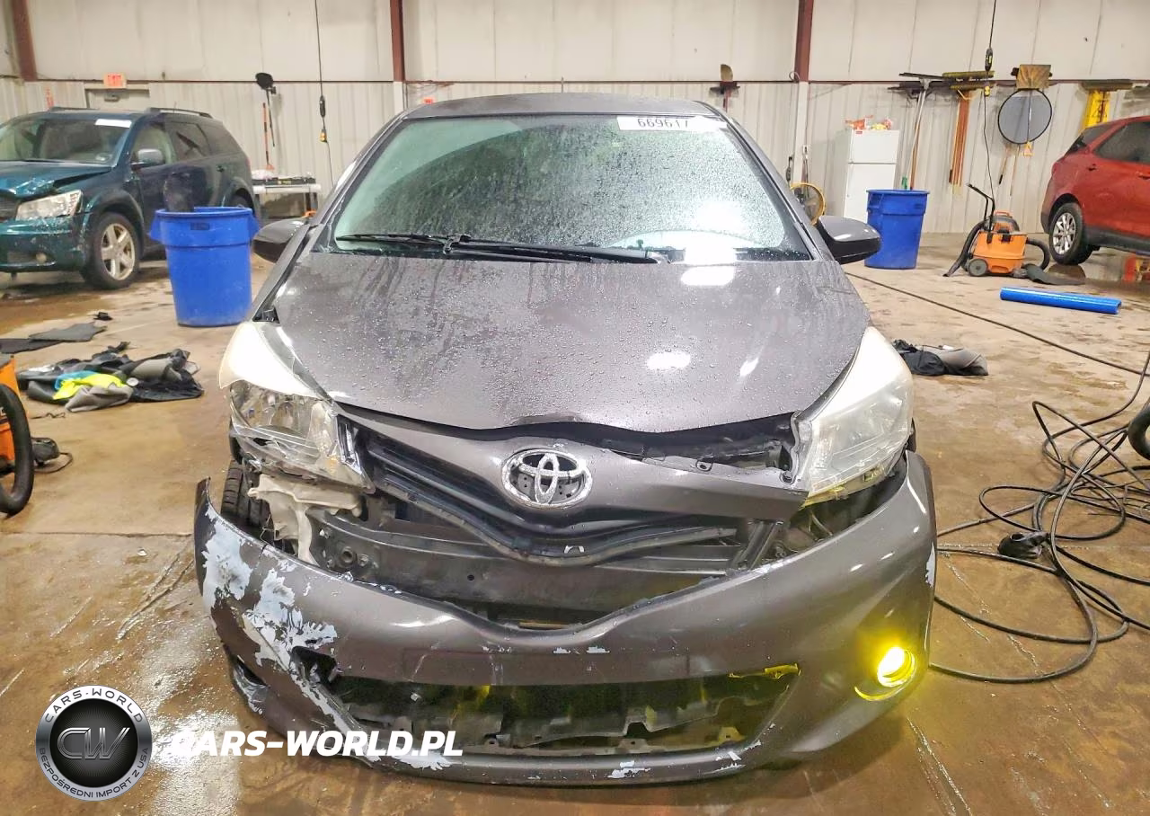 2012 Toyota Yaris 5-Door Le VIN:JTDKTUD39CD533702 - 5