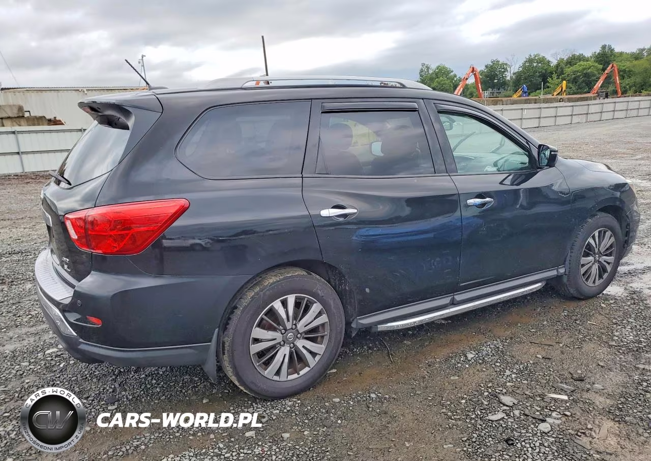 2017 Nissan Pathfinder Sl VIN:5N1DR2MM7HC658338 - 3