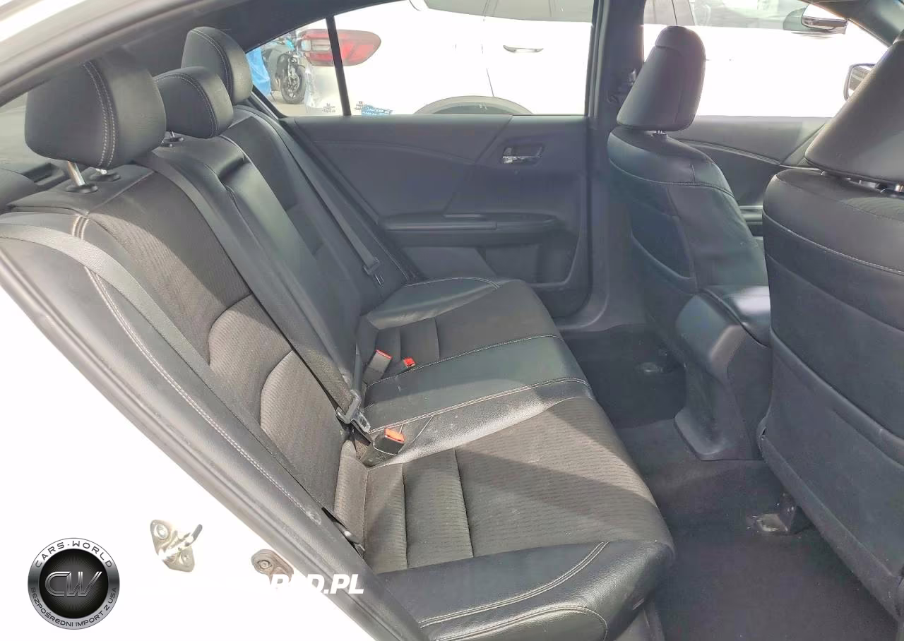 2016 Honda Accord Sport VIN:1HGCR2F50GA213425 - 10