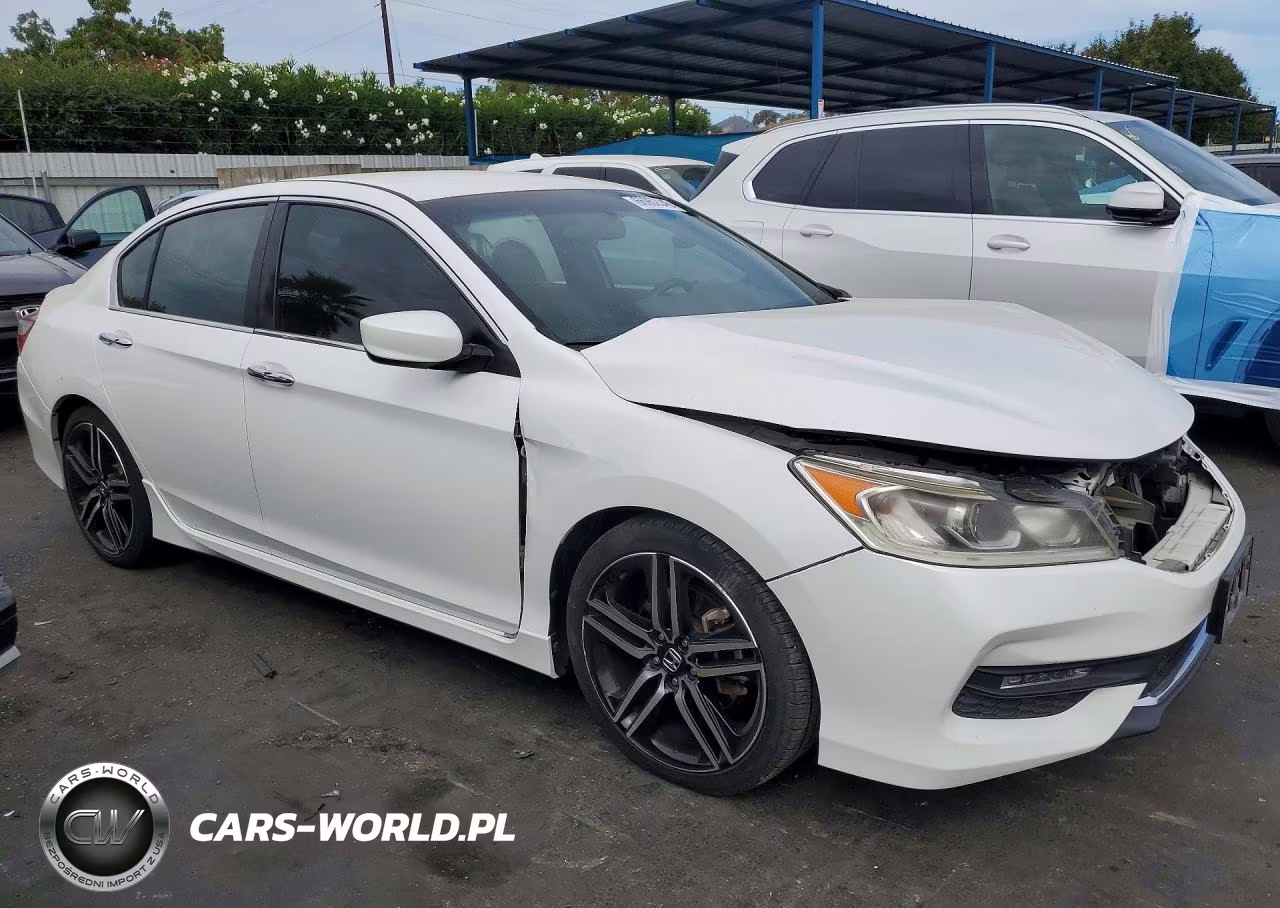 2016 Honda Accord Sport VIN:1HGCR2F50GA213425 - 4